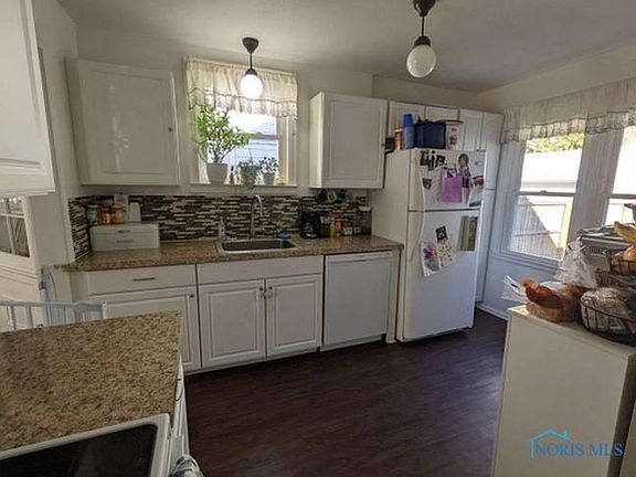 5th image of 3652 Kershaw Ave