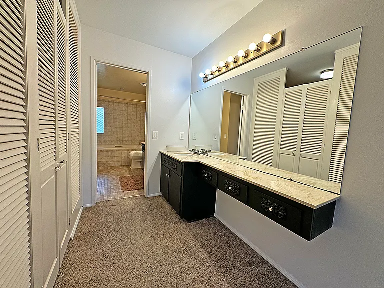 3218 Loma Riviera Dr — Photo 22