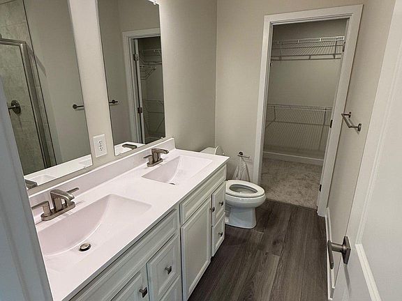 5th image of 2935 Maisel St #4