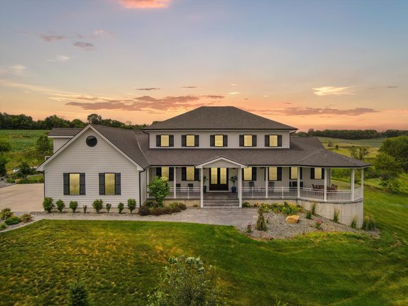 1427 Plum Creek Rd