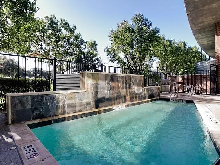 3110 Thomas Ave #309 — Photo 21
