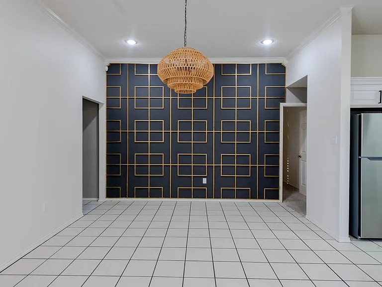 4801 Whitman Dr — Photo 12