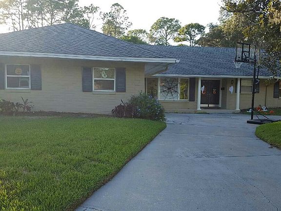 3rd image of 2924 Cove Trl