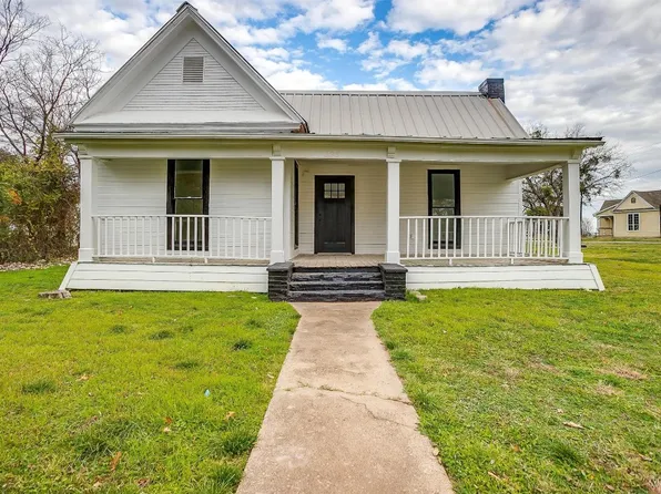 225 S Brazos St, Whitney, TX 76692