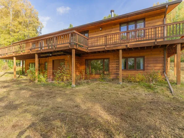 935 Highland St, Fairbanks, AK 99712