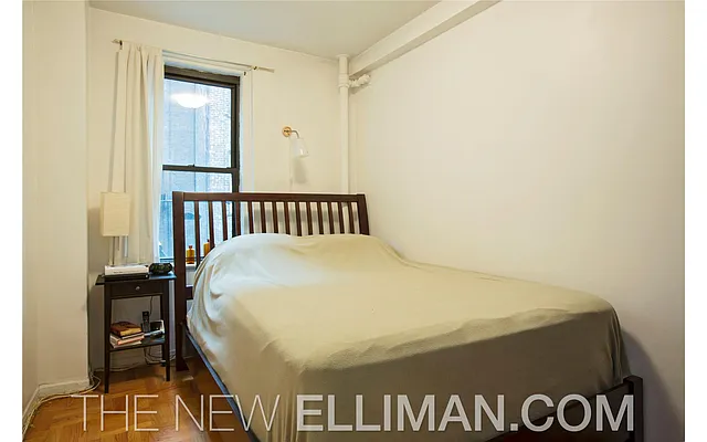 Sold by Douglas Elliman | media 13