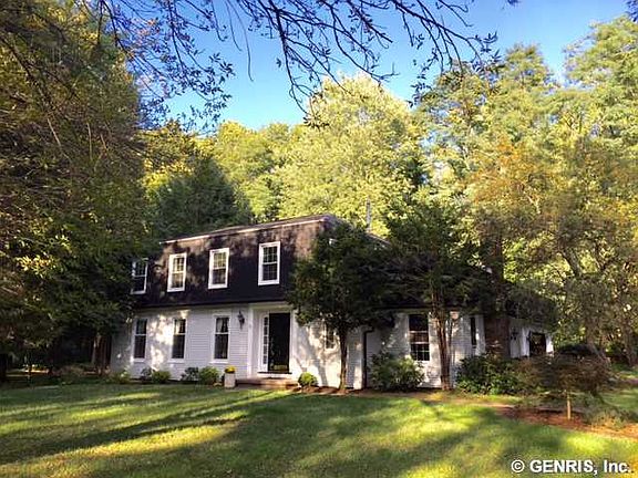 2nd image of 43 Burr Oak Dr