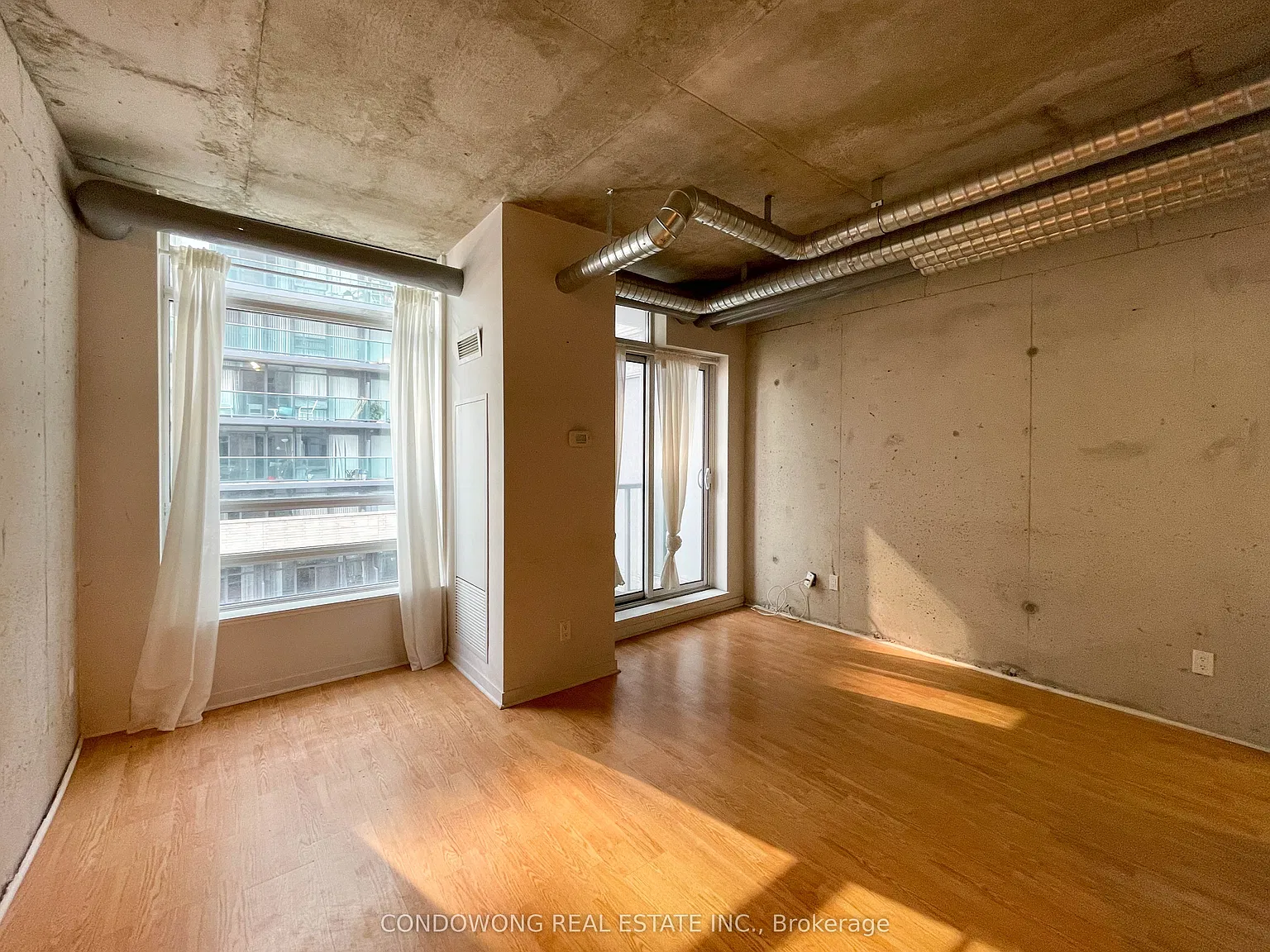 2 bed, $2,400 — Photo 2