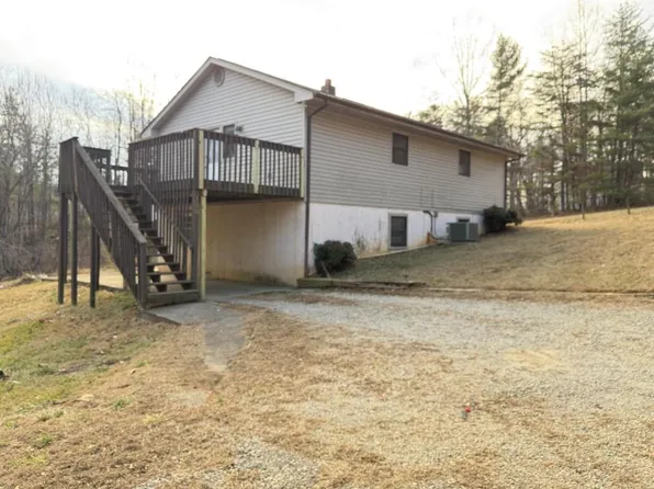 150 Natures Own Rd, Ferrum, VA 24088