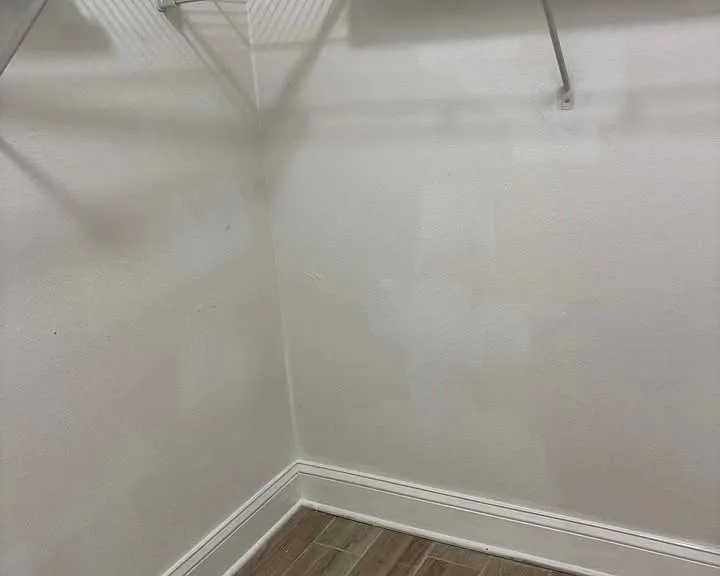 2130 Bancroft Pl #E — Photo 12