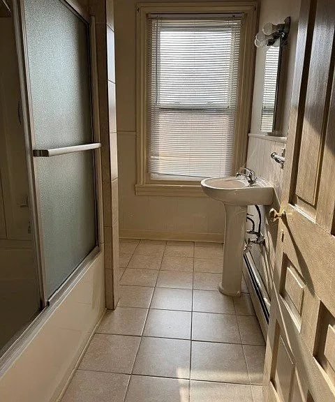 727 N New St #2 — Photo 4