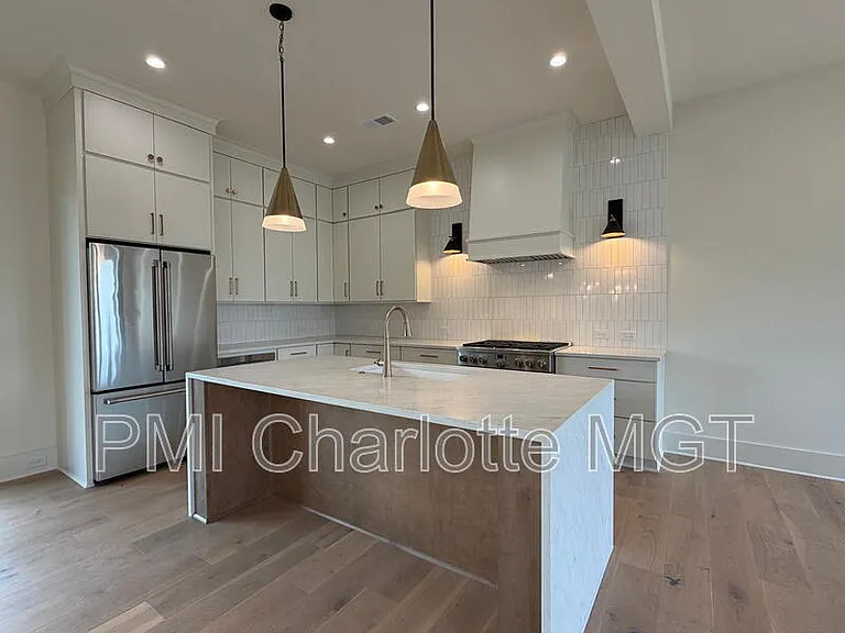 432 Dover Ave — Photo 11