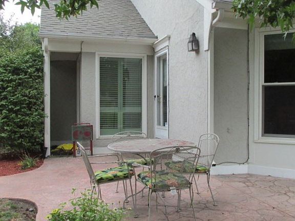 5th image of 9208 E Peppertree Cir