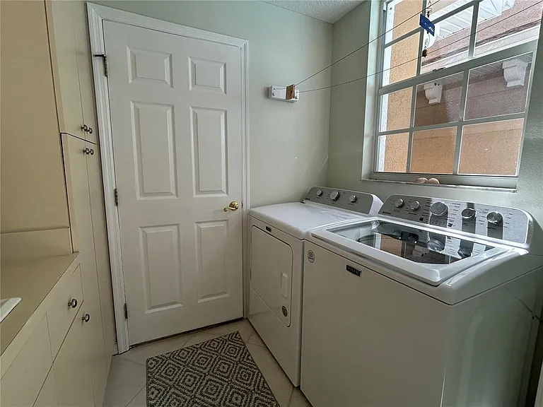 4244 Preserve Pl — Photo 35