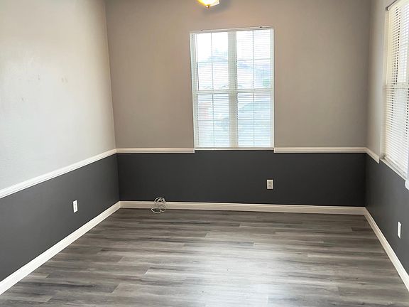 2nd image of 39517 Sarah Dr