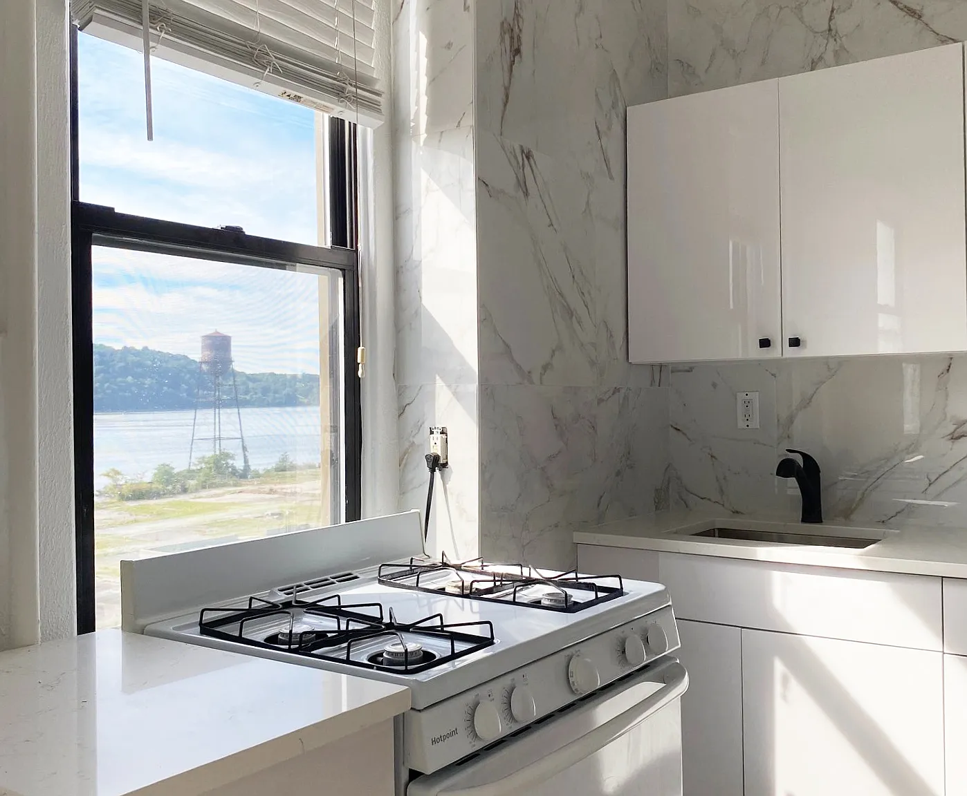 1 bed, 500 sqft, $2,250 — Photo 4