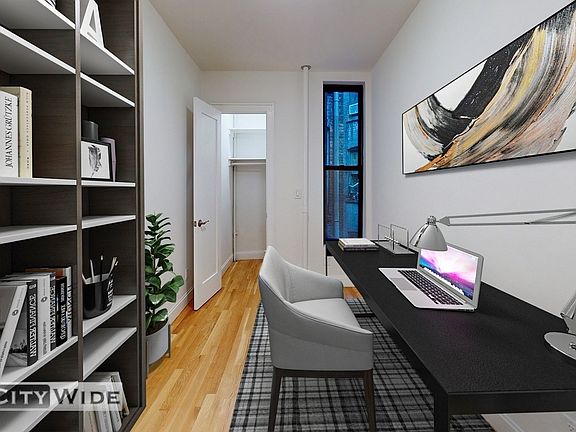 4th image of 588 Amsterdam Ave #3F