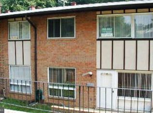 10007 Fair Woods Dr, Fairfax, VA