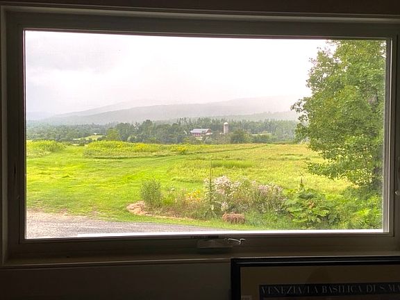 Dining nook views A+