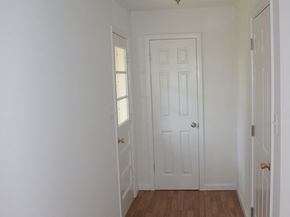3rd image of 508 Maplewood Dr