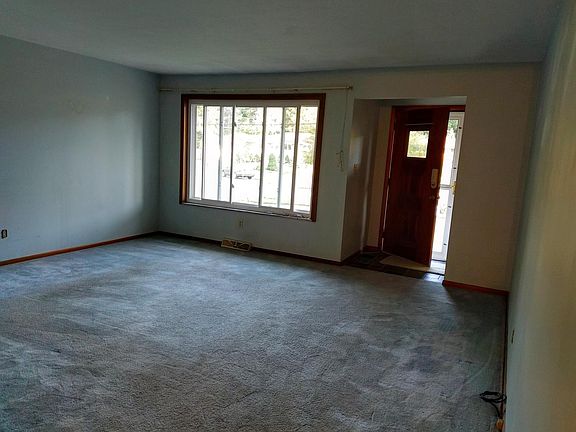 3rd image of 1130 Broadrock Ct