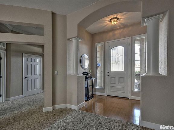 5th image of 709 Pope Ct