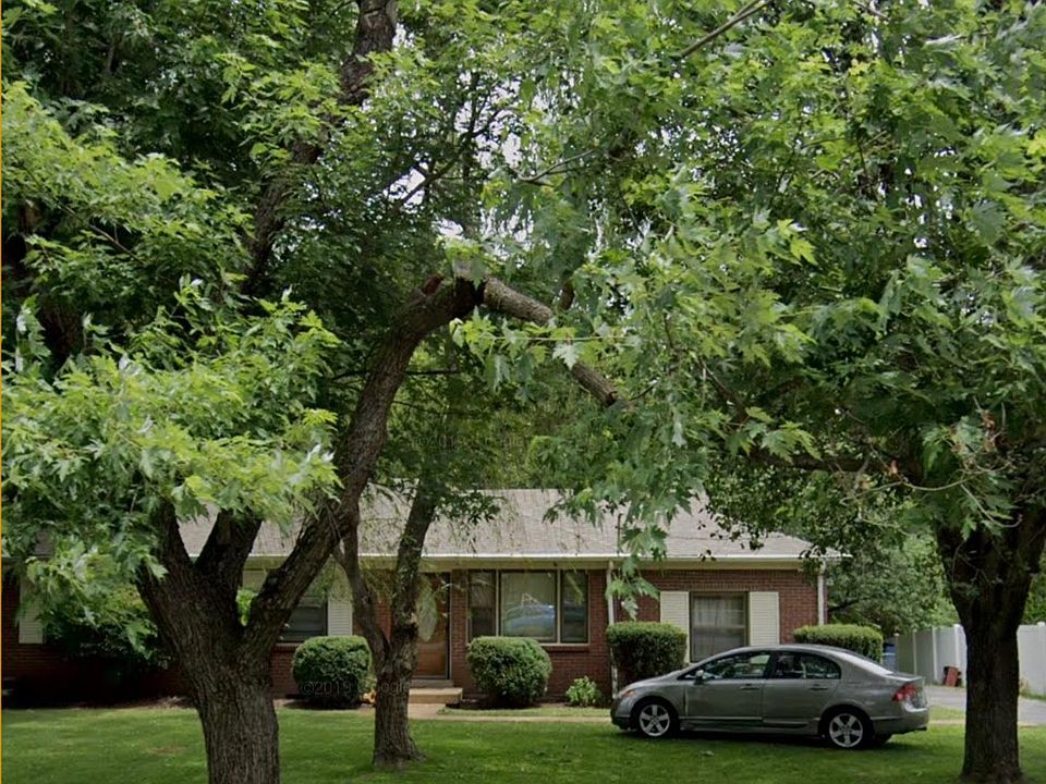 1st image of 2148 Sanborn Dr