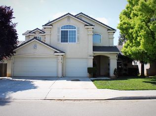 9597 N Paula Ave, Fresno, CA 93720