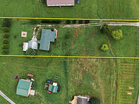 5th image of 1561 Niles Ferry Rd