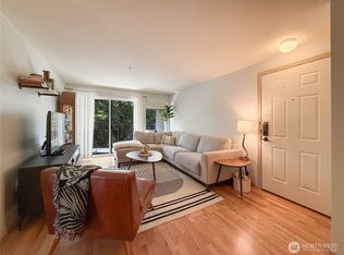 12050 15th Avenue NE #301, Seattle, WA