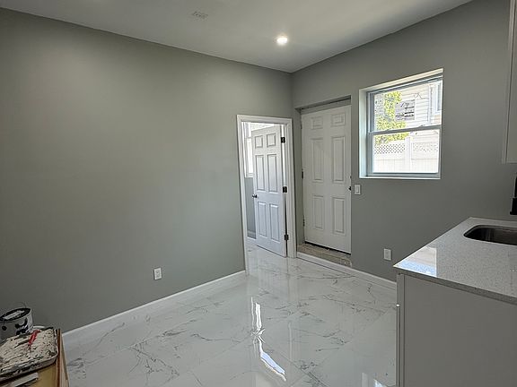 4th image of 366 W 23rd St #1