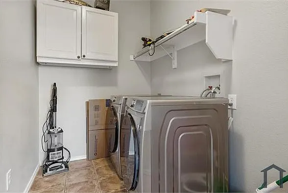 1435 Sleepy Hollow Dr — Photo 20