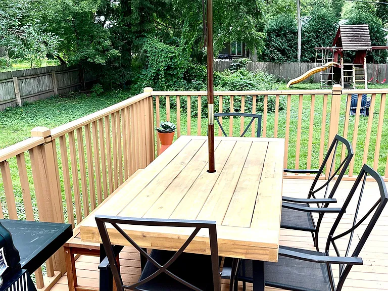 4315 Monona Dr — Photo 24