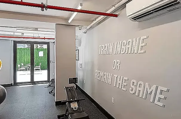 Rented by REAL New York | media 5