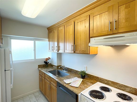 5th image of 2488 Kapiolani Blvd APT 604