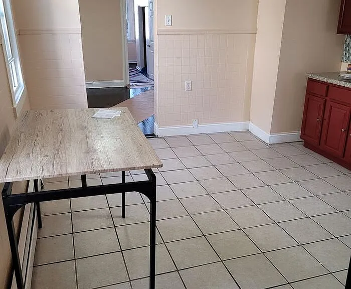 90 Cutler St #2 — Photo 1
