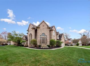 9013 Linden Lake Rd, Sylvania, OH 43560