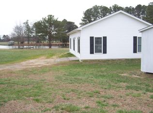 216 Kingscote Dr, Lottsburg, VA 22511