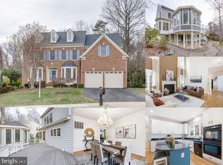 10214 Glen Chase Ct, Fairfax, VA 22032