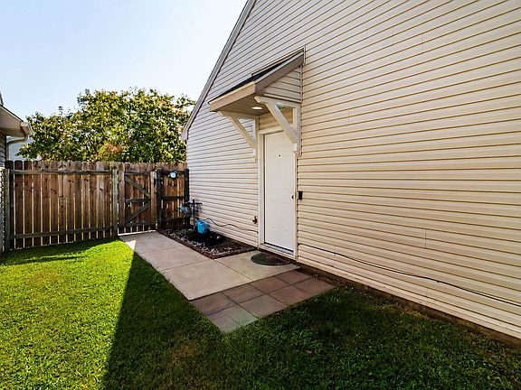 5th image of 5871 River Walk Cir