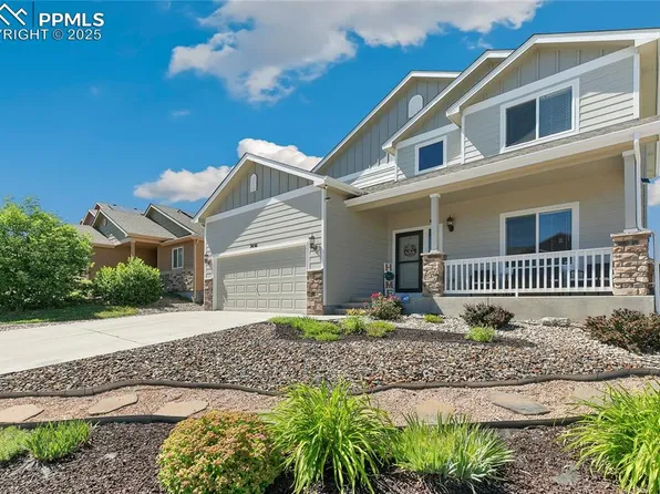 7456 Willowdale Dr, Fountain, CO 80817