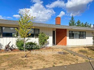 5230 NE Laurel Dr, Adair Village, OR 97330