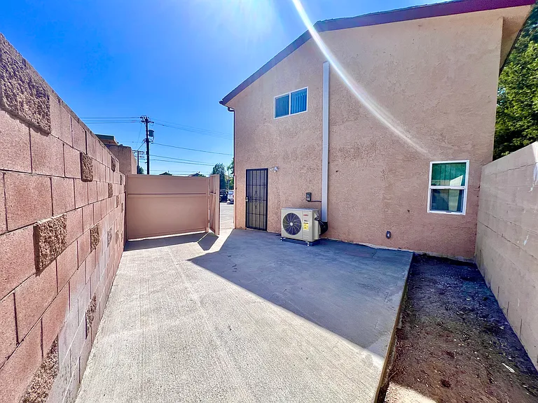 14475 Foothill Blvd #10 — Photo 20