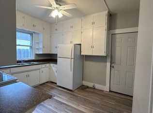 1627 SW Clay St #1, Topeka, KS 66604