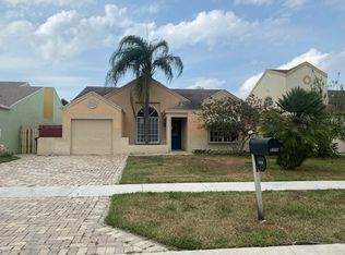 8350 Dynasty Dr, Boca Raton, FL 33433