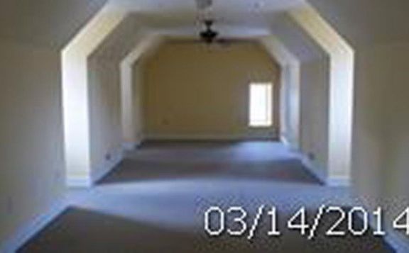 5th image of 4225 Lakewood Dr