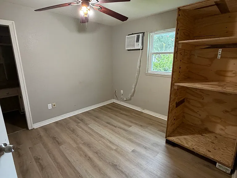 11085 Chalice Dr — Photo 9