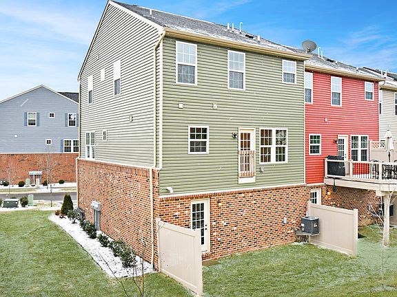2nd image of 137 Mews Ln