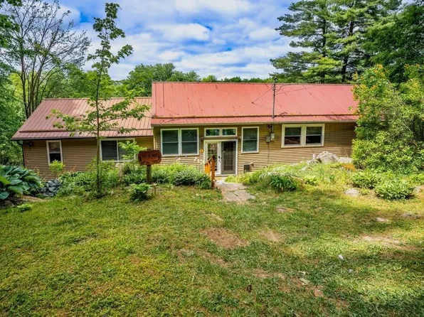 93 A&b South Woods Rd, Hammond, NY 13646