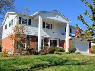 1800 Lindenhall Dr, Loveland, OH 45140